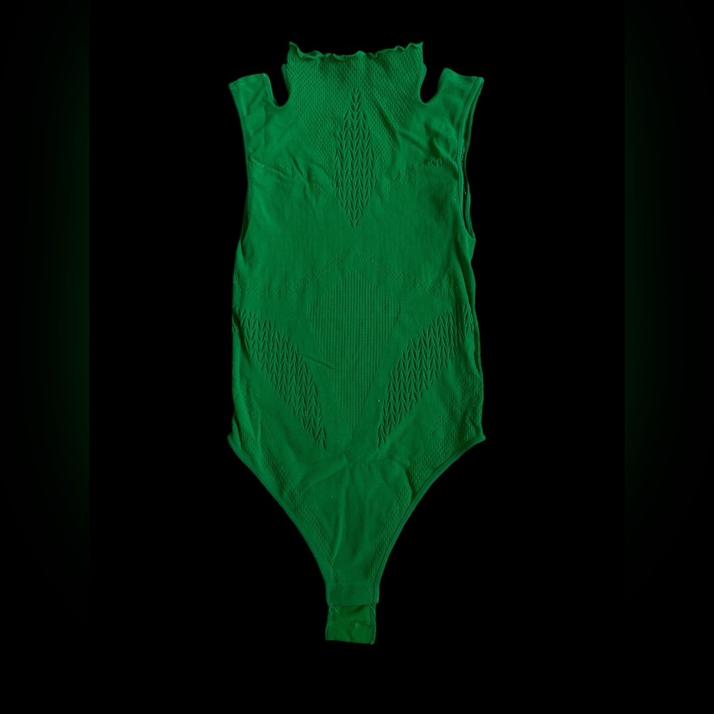 NEVER WORN! ZARA Green Cutout Bodysuit